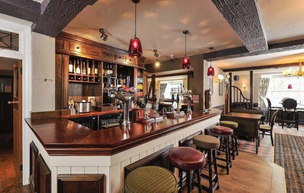 Bed and Breakfast The Gillygate Pub Йорк Экстерьер фото